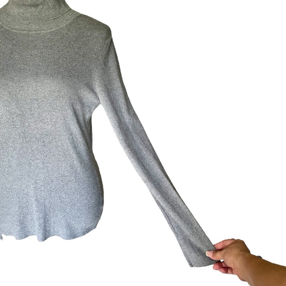 White House Black Market Ribbed Cashmere Wool Silk Blend Turtleneck Women Size M - Picture 5 of 7